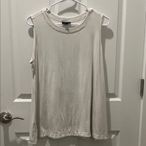 J. Jill Off-White Sleeveless Tank Top